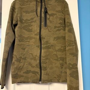Old Navy Active Camo Hooded Zip-Up Jacket Adult Small